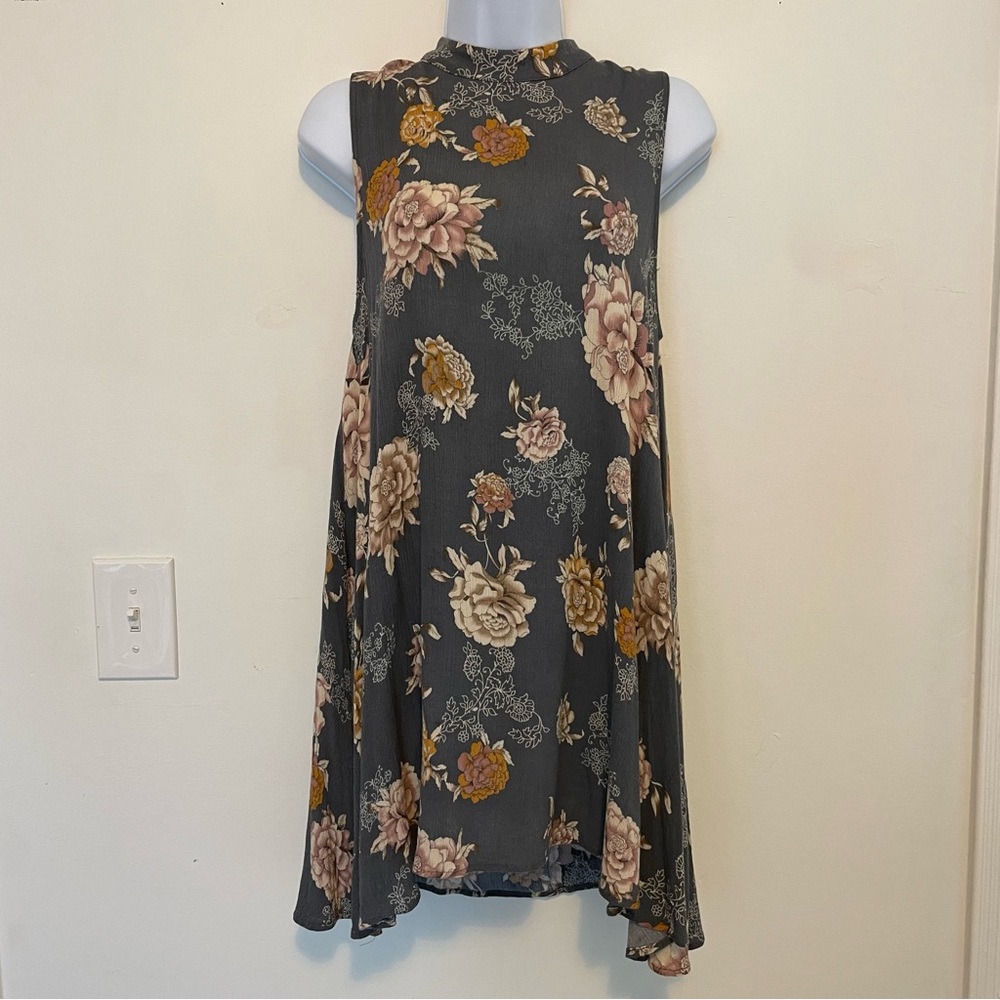 Floral Sleeveless Dress with Mock Neck | Women’s Size Small